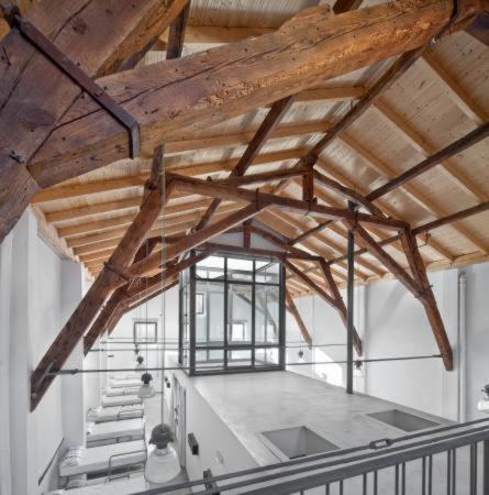 Albergue Santiago Apostol Logrono Ngoại thất bức ảnh
