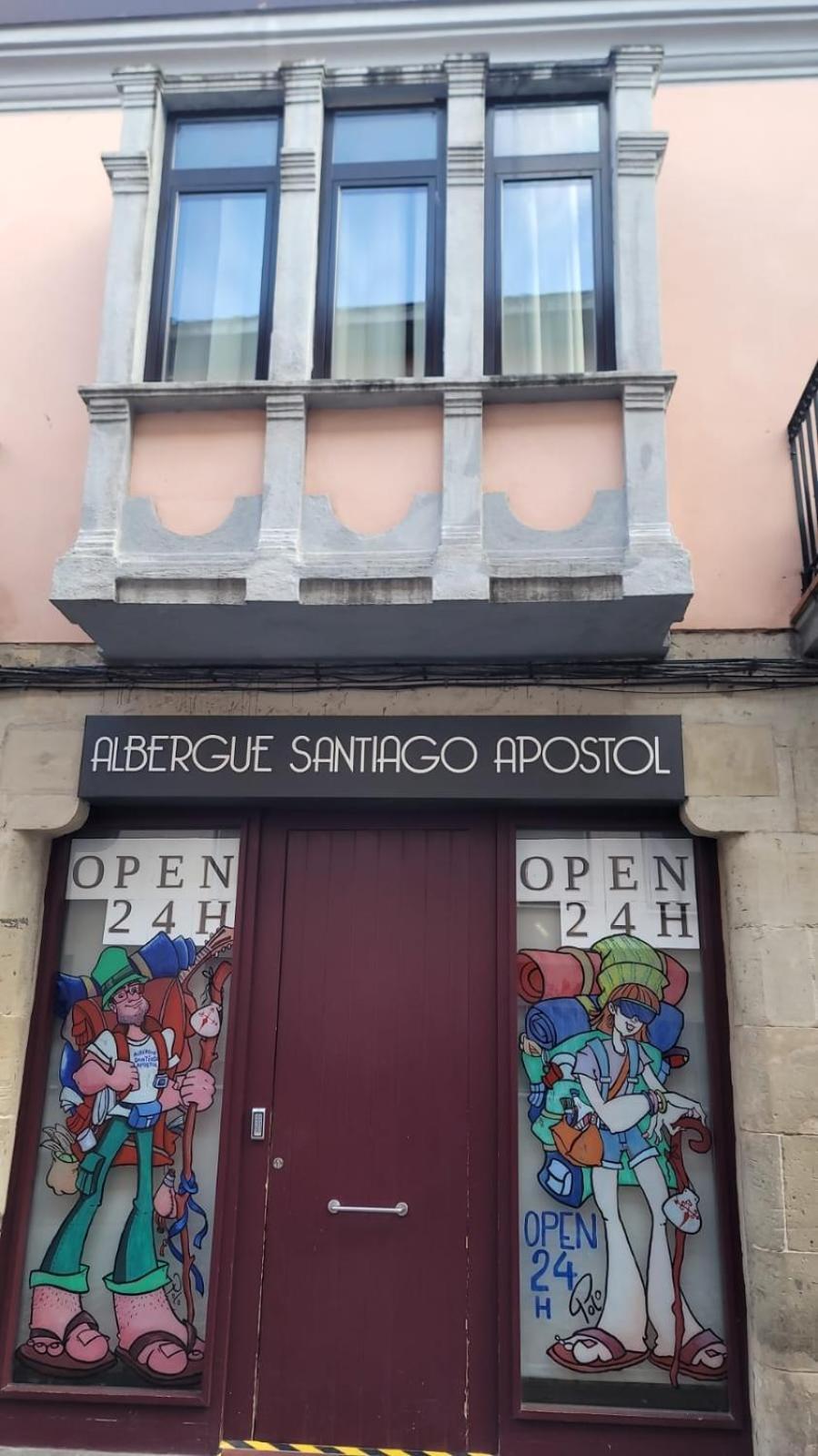 Albergue Santiago Apostol Logrono Ngoại thất bức ảnh