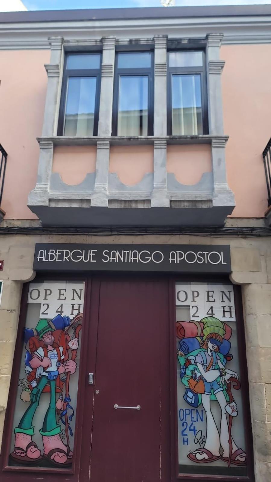 Albergue Santiago Apostol Logrono Ngoại thất bức ảnh
