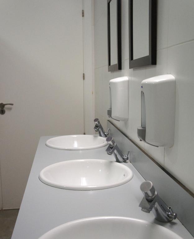 Albergue Santiago Apostol Logrono Ngoại thất bức ảnh
