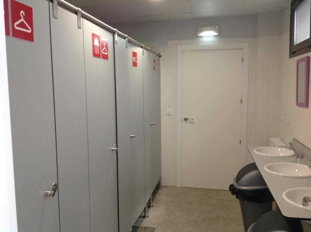 Albergue Santiago Apostol Logrono Ngoại thất bức ảnh